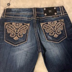Miss Me Bootcut/Midrise/size 29L